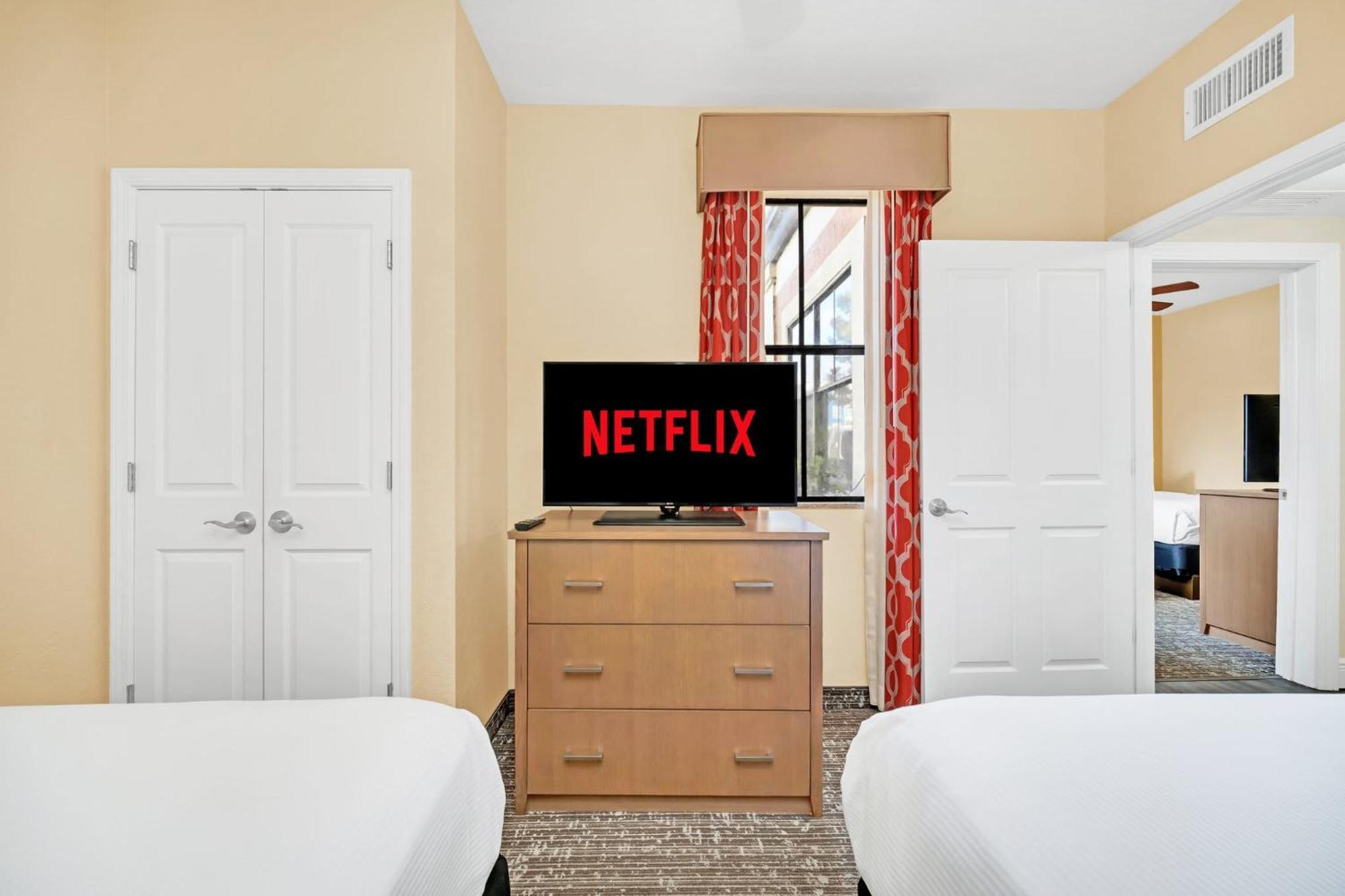 Getaway At Floridays Apartment *