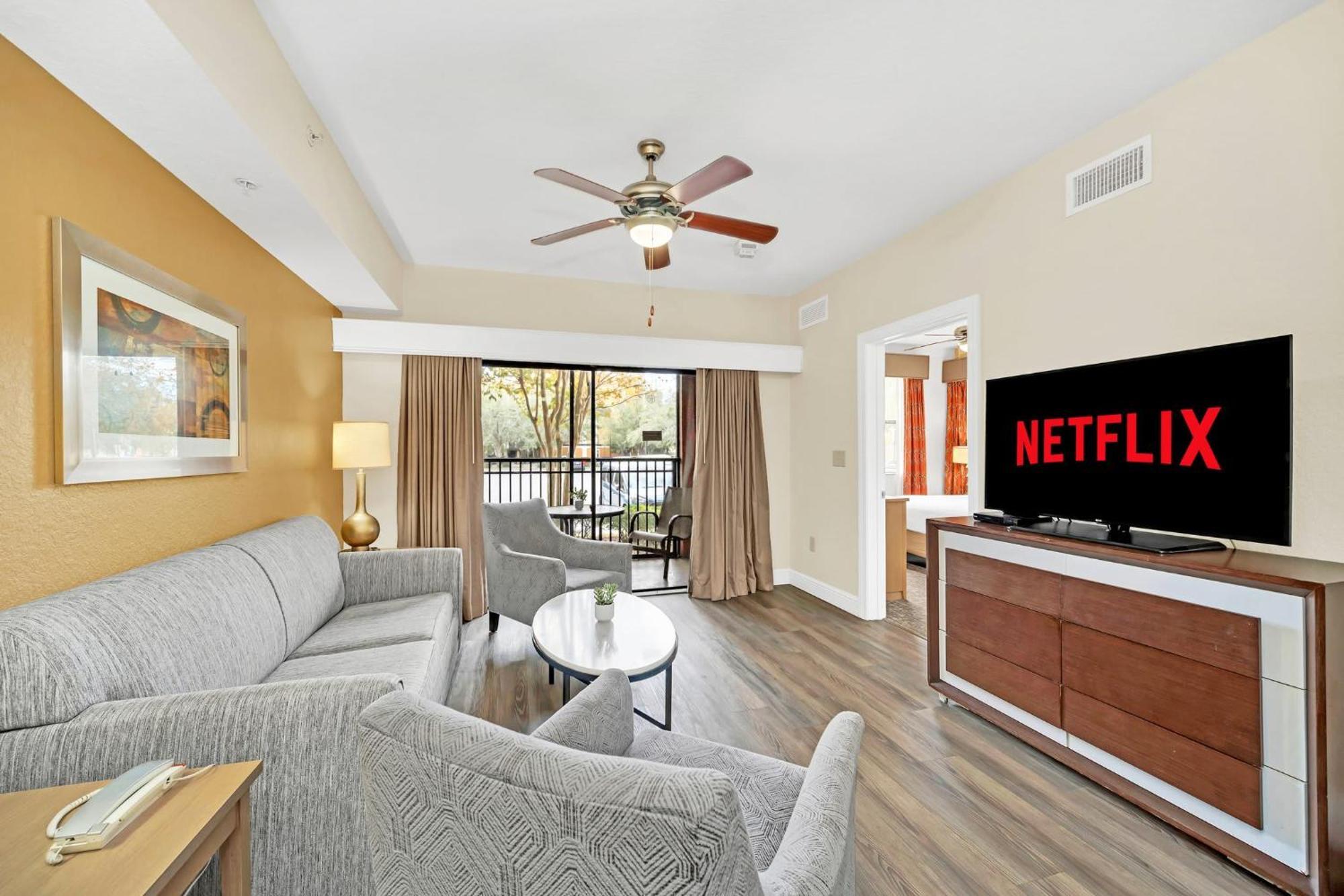 Getaway At Floridays Apartment *